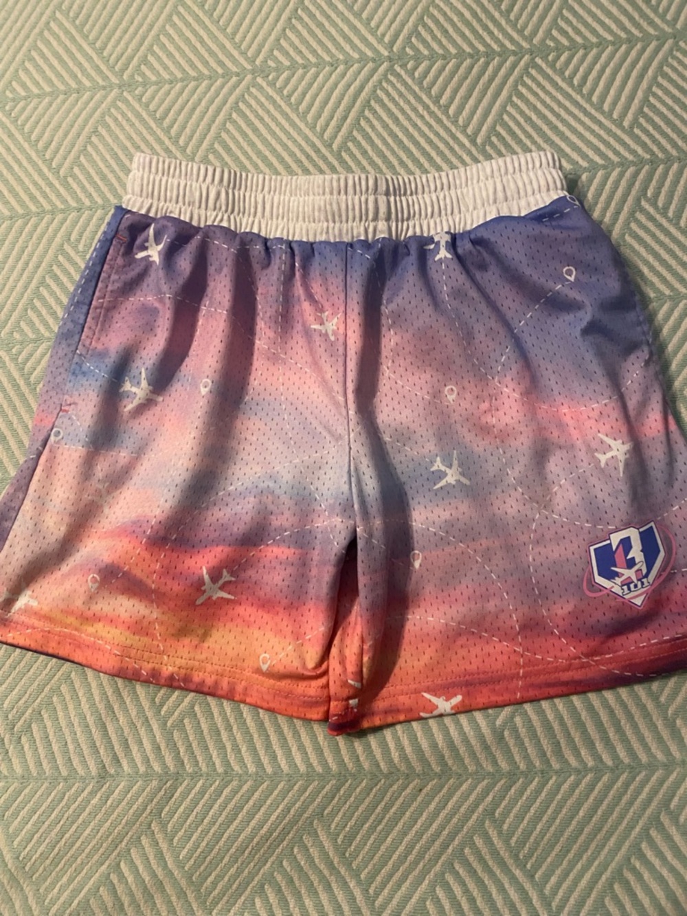 Baseball Lifestyle 101 Shorts with Airplane Print - White Waistband